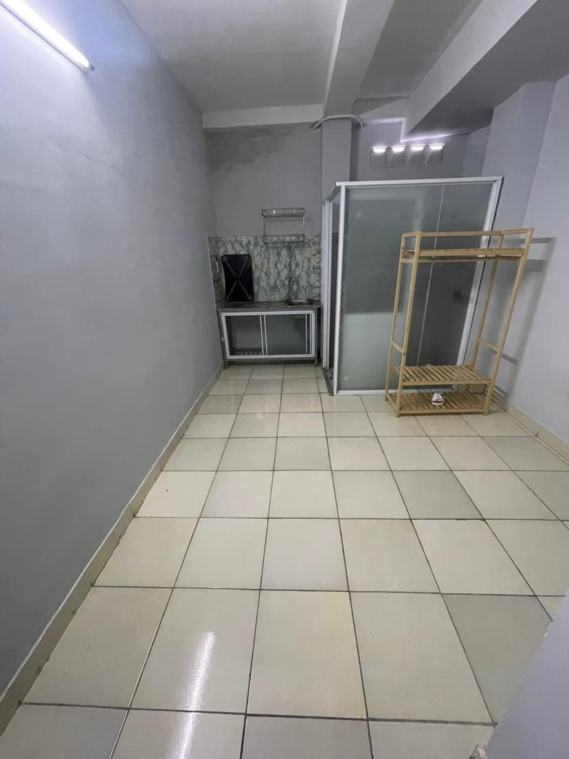 Hình ảnh P505 - 423/34/11 LẠC LONG QUÂN tại Quận 11